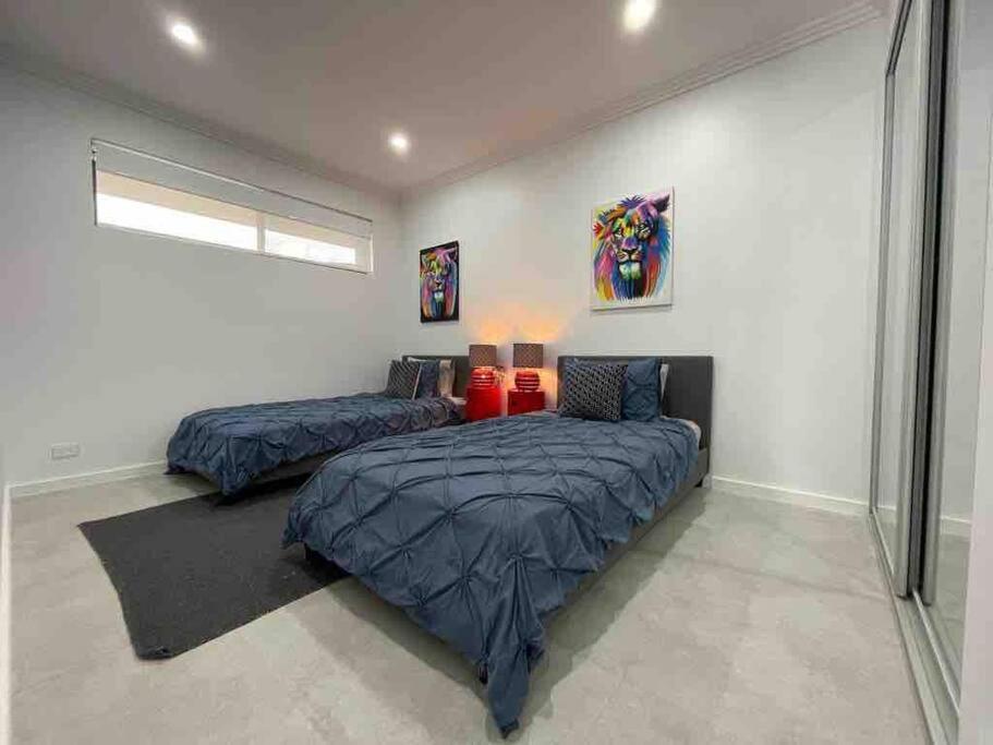 Neat 4 Bedroom In Catherine Fields Narellan Luaran gambar